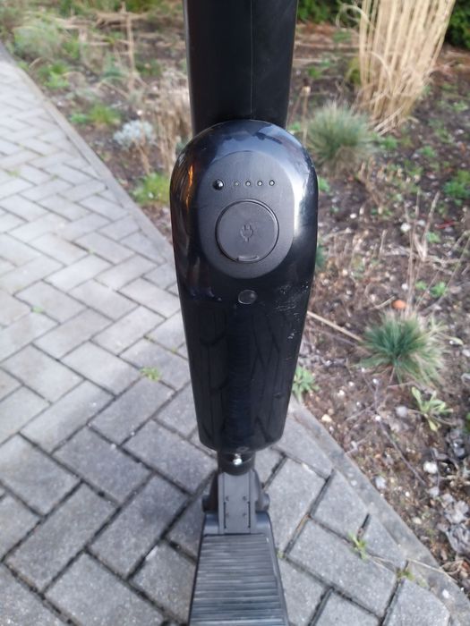 Hulajnoga elektryczna ninebot by segway