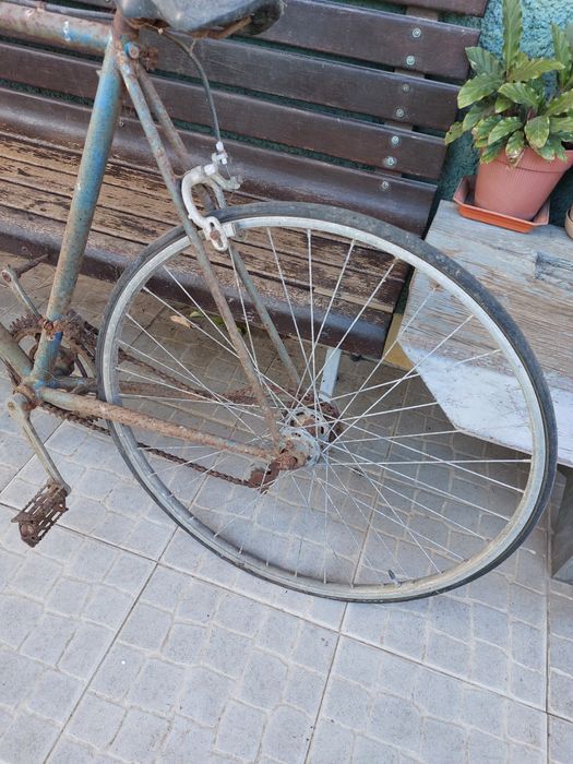 Bicicleta Antiga para Restauro