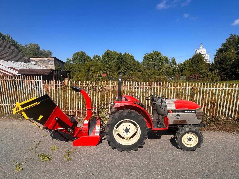 Wynajem traktorek z rębakiem