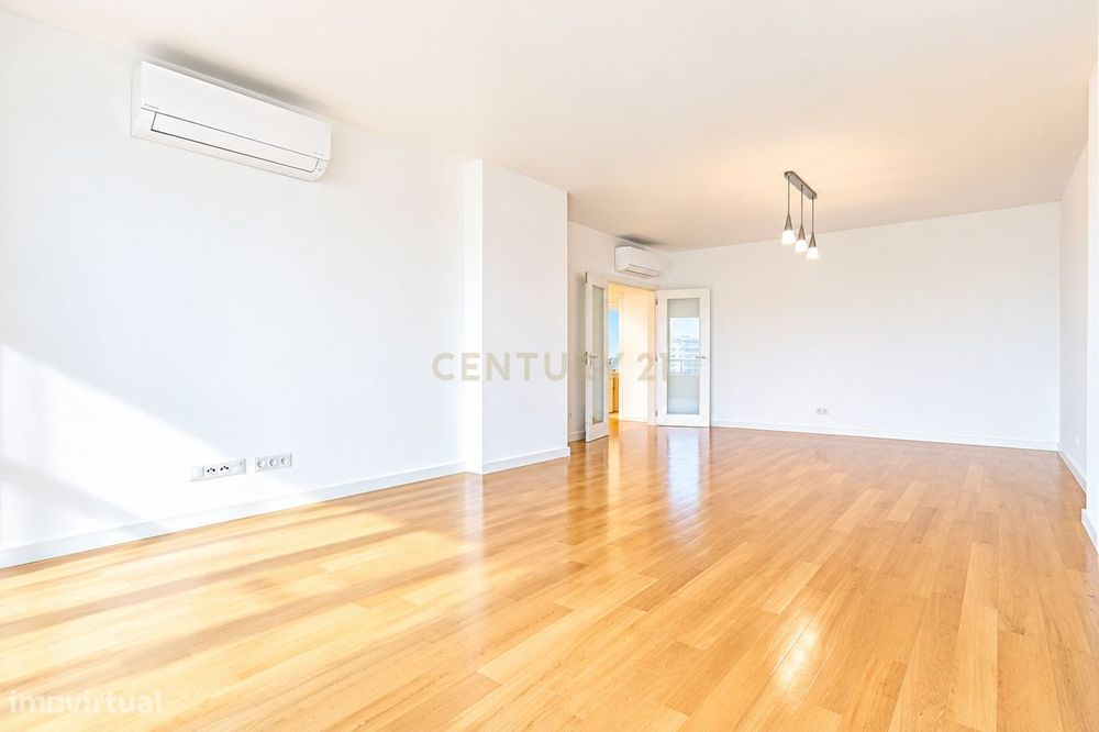 Apartamento de Luxo no Lumiar, Lisboa - 4 Quartos e Vista Panorâmica