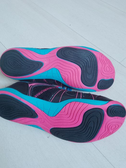 Buty sportowe, adidasy, rozmiar 37