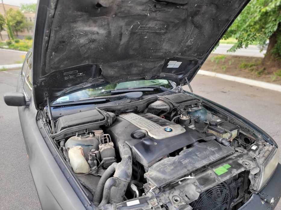 BMW 525 D  m57 механіка в гарному стані