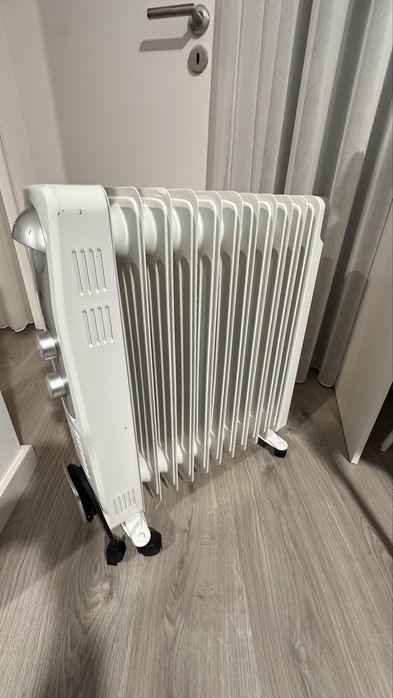 Aquecedor a Óleo Equation 2700W