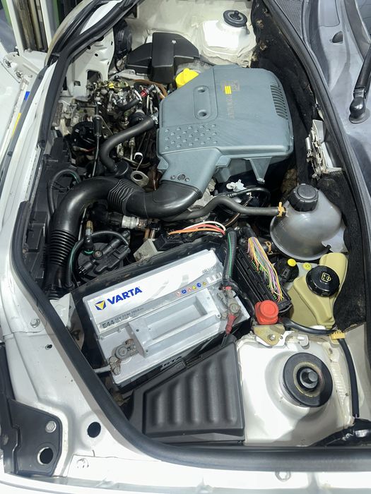 Renault kangoo comercial