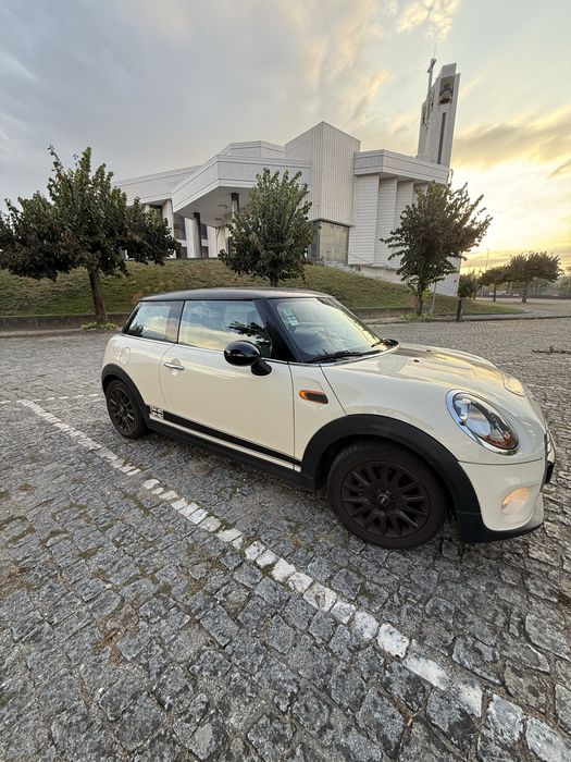 Mini Cooper One D foto 3