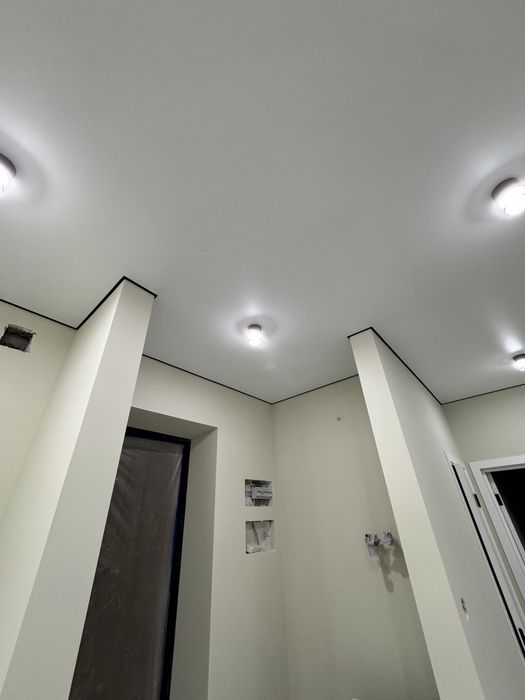 Натяжні стелі.