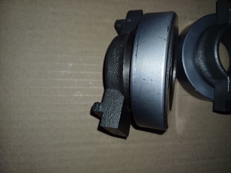 Продам подшипник вижимний з муфтою зил 130.131 нові