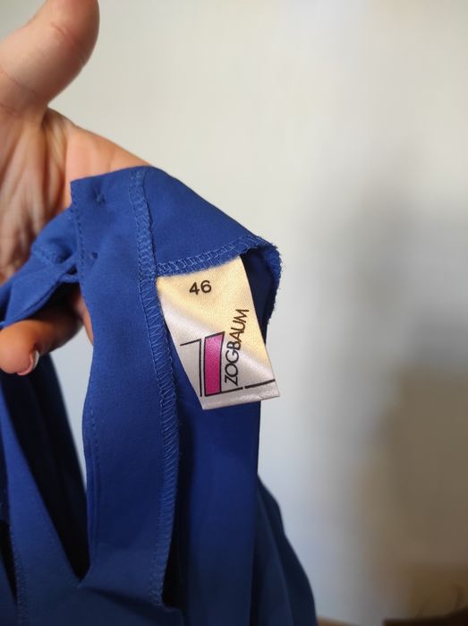 Chabrowa bluzka z cekinami