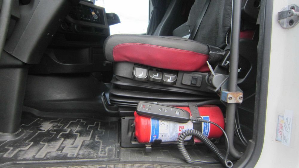 Тягач Volvo FH 13 420 Euro5 з Bodex Kis 3WA