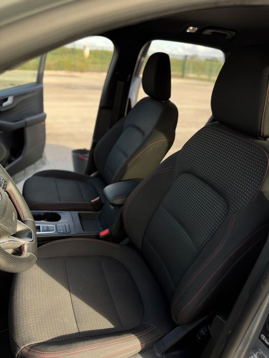 Ford Kuga 1.5 TDCi EcoBLUE ST-Line Aut - 2022