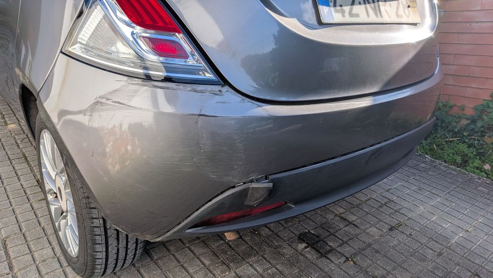 Lancia Ypsilon 1.2 (2014) - Impecável de Mecânica e Interiores