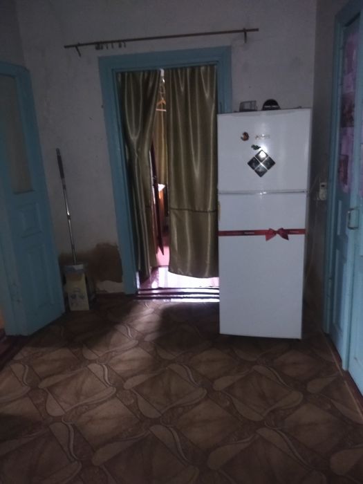 Продам будинок .