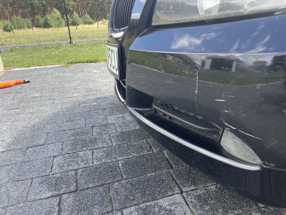 BMW E90 318d 2.0D | Manual | Klima | Kamera | Sprawne