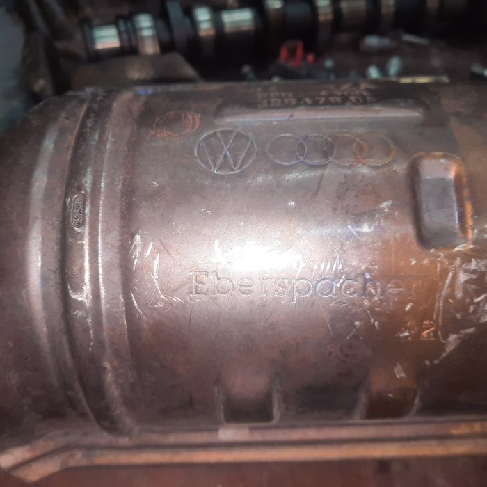 Продам вибитий каталізатор