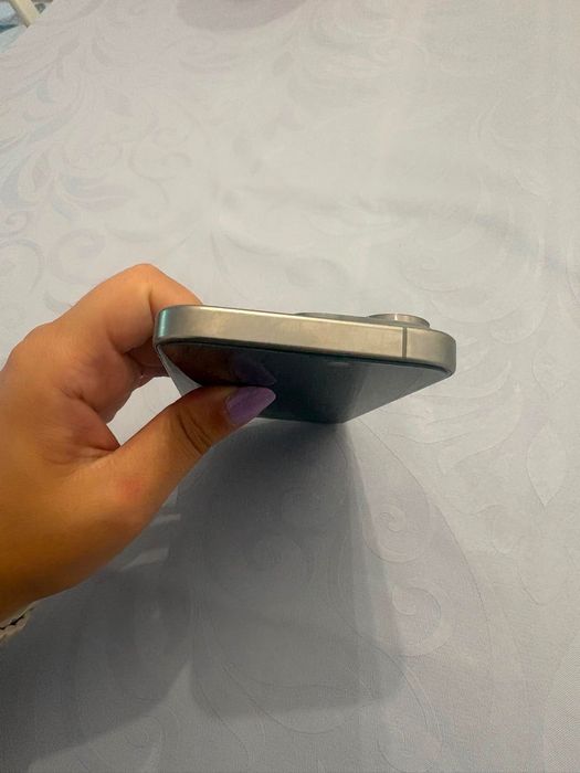 iPhone 15 pro - titânio natural- 128gb como novo