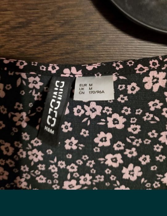 Sukienka damska H&M r 38.