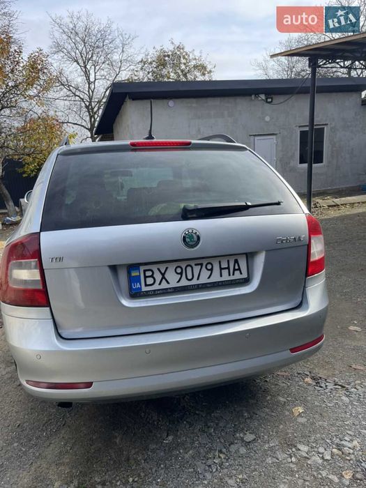 Автомобіль SKODA OCTAVIA A5  1,6 TDI