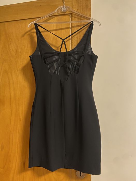 Vestido preto em muito bom estado