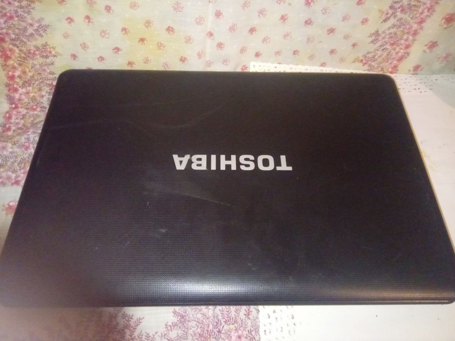 Ноутбук Asus Toshiba