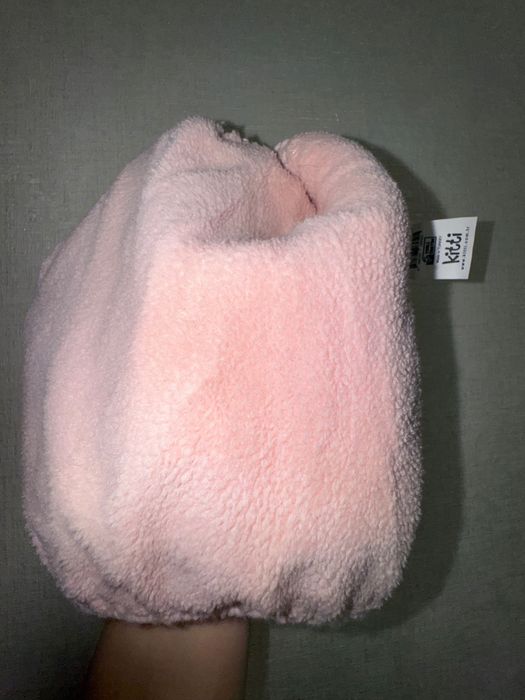 Рожева шапочка з перлинками