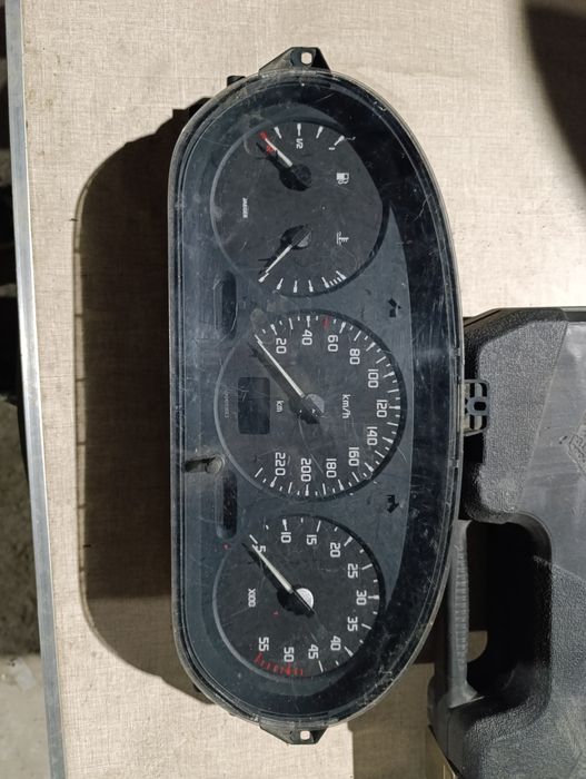 Панель приборов дизель Renault Megane 1 1995-2003г. Оригинал