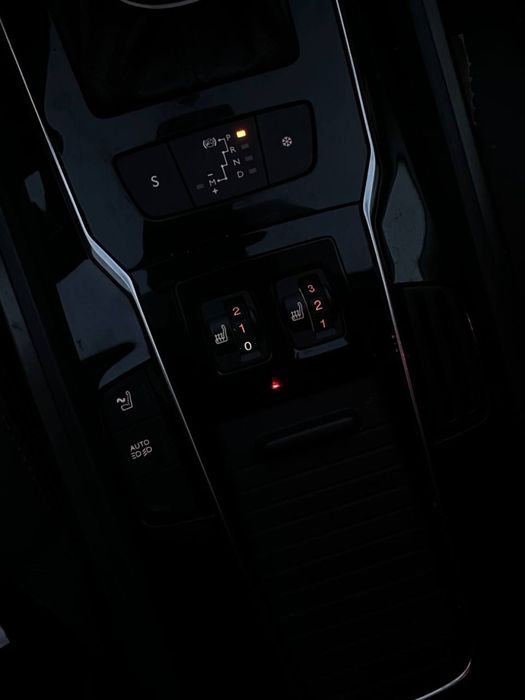 Пежо 508 RXH (підвищений комфорт)