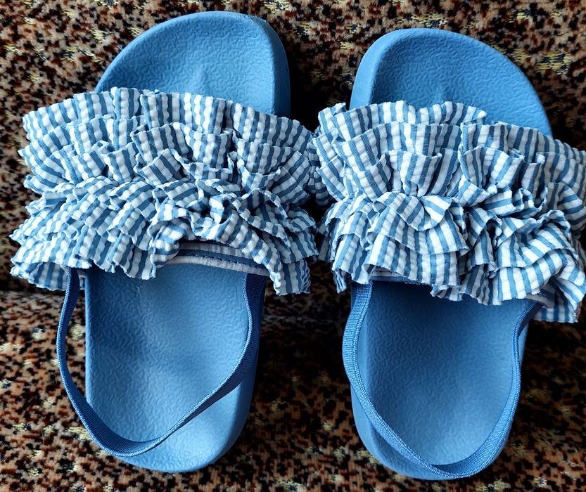 Босоніжки hm,24/25 розмір. 15.5см