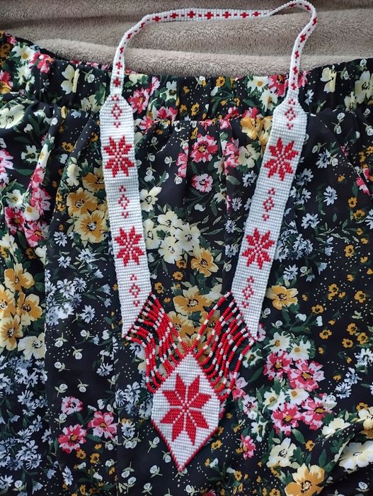 Гердан з чеського бісеру