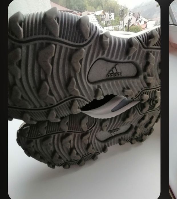 Buty  zimowe adidas 31