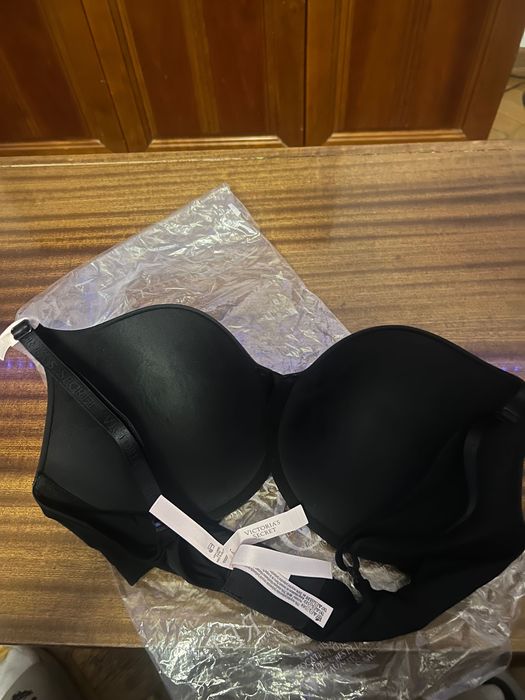 Nowy biustonosz Victoria’s Secret Push Up Bra 36D