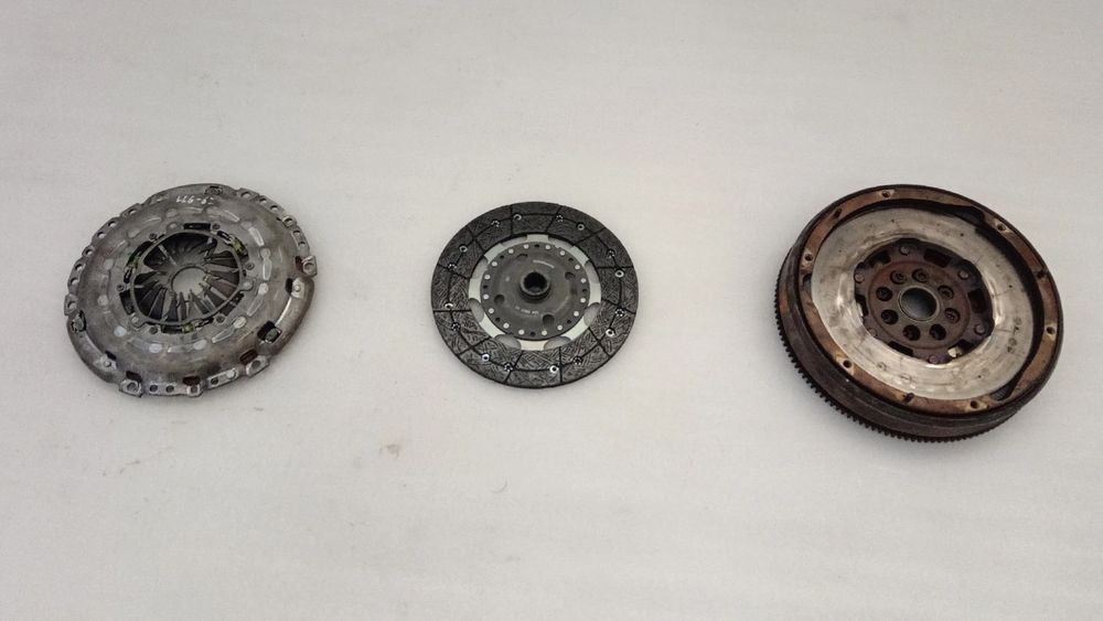 Kit embraiagem PEUGEOT 407 SW (6E_)