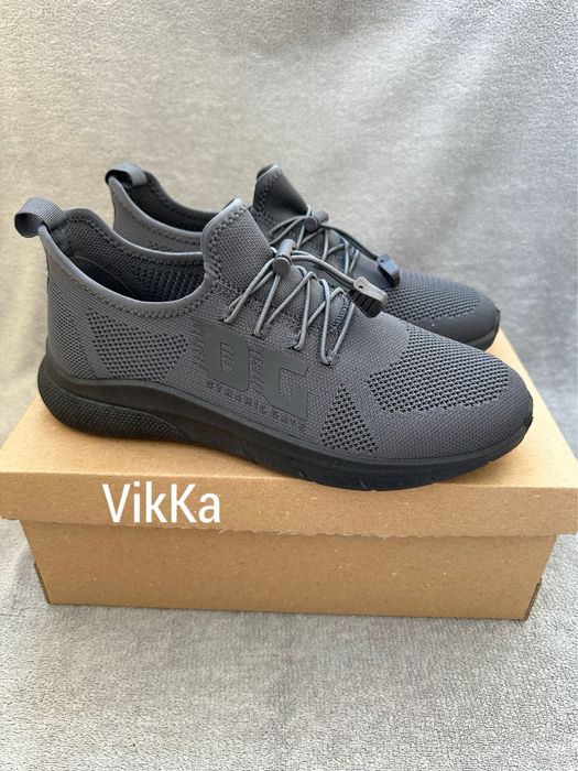Літні дихаючі  кросівки сірі