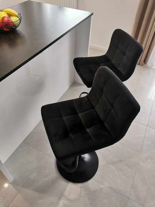 Hokery 2 sztuki czarne welur obrotowe