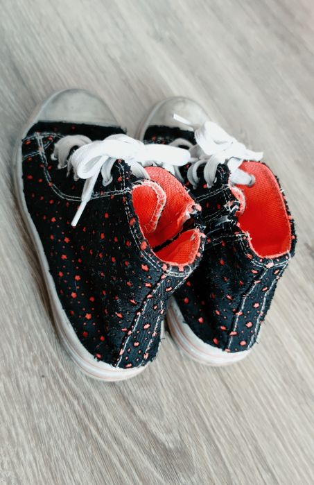Trampki wysokie dla dziewczynki r. 33