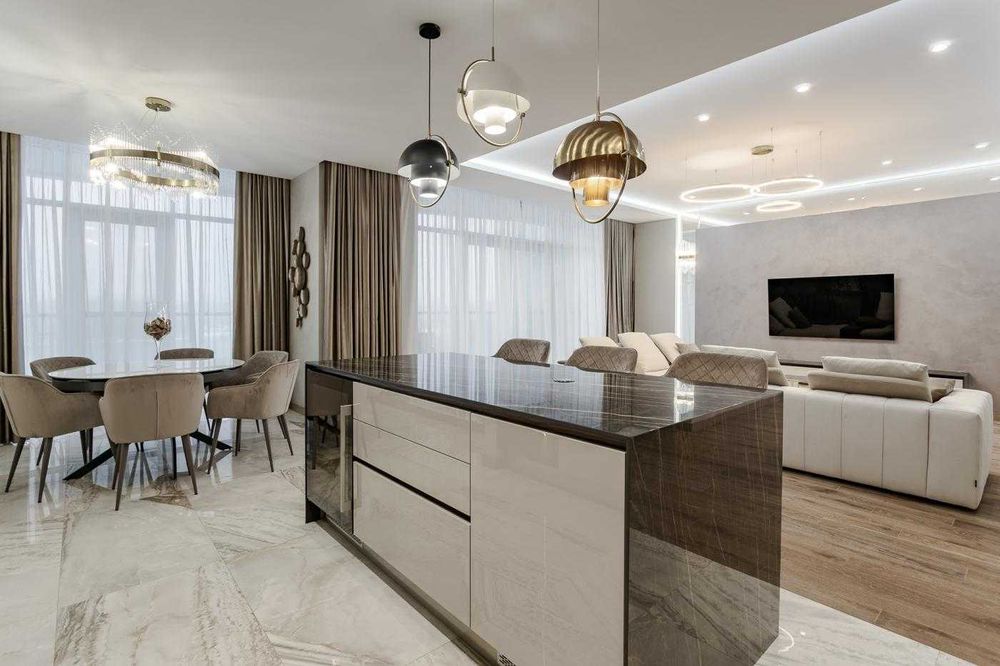 Продаж 3-к квартири в ЖК бізнес класу Riviera Riverside, Р. Окіпної 18