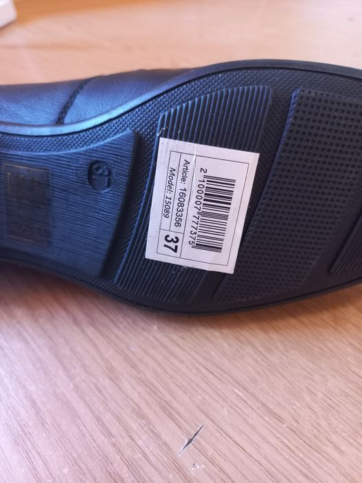 Чоловічі шкіряні мешти