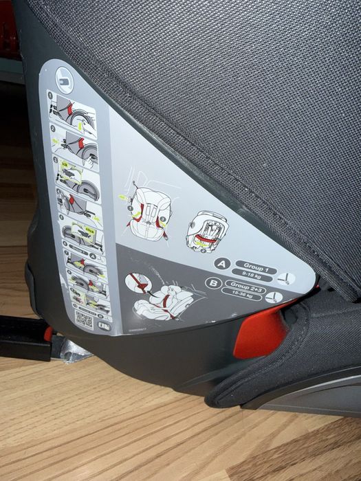 Автокрісло Britax Römer KIDFIX