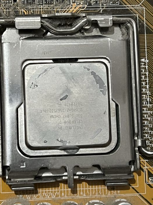 Продам запчастини для компьютера