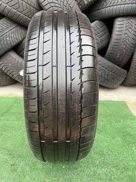 *Opona Michelin 235/55/17 pojedynka