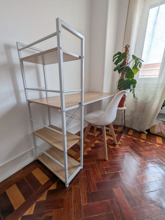 Mesa e cadeira escritorio