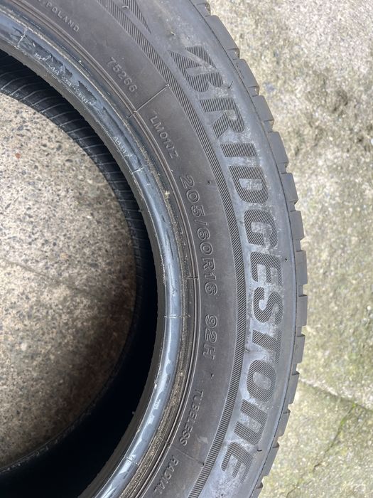 205/60 r16 Bridgestone Bizzak