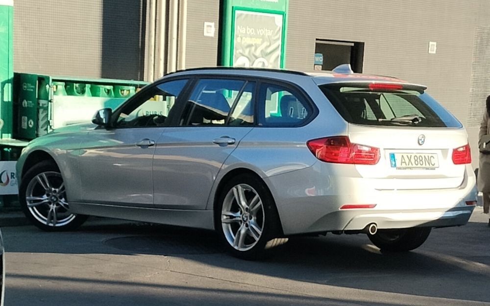bmw 318D DE 2015