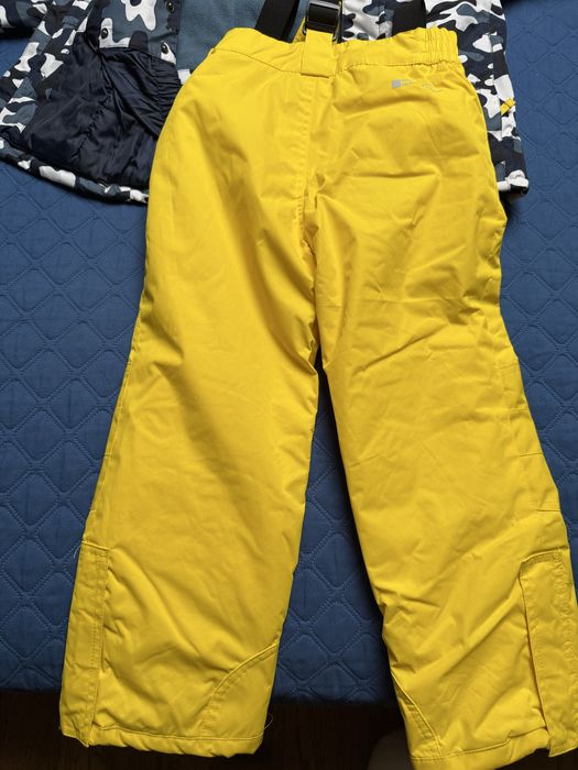 Зимовий комбінезон