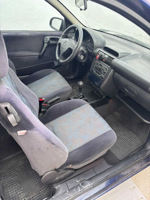 Opel Corsa B 1.5 TD foto 4
