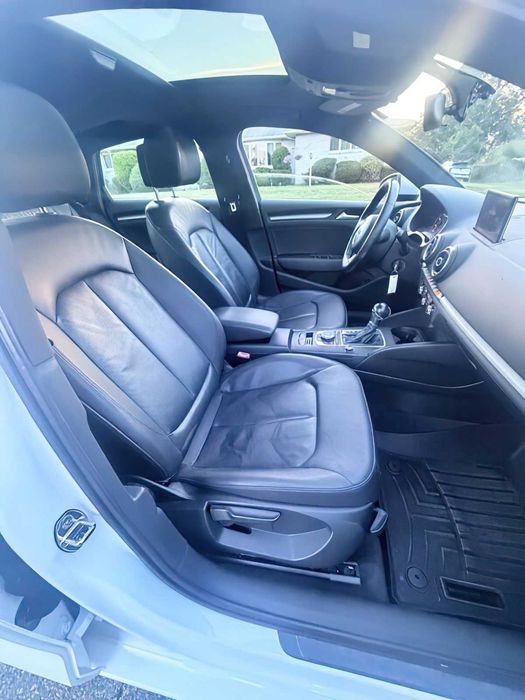 Audi A3      2015