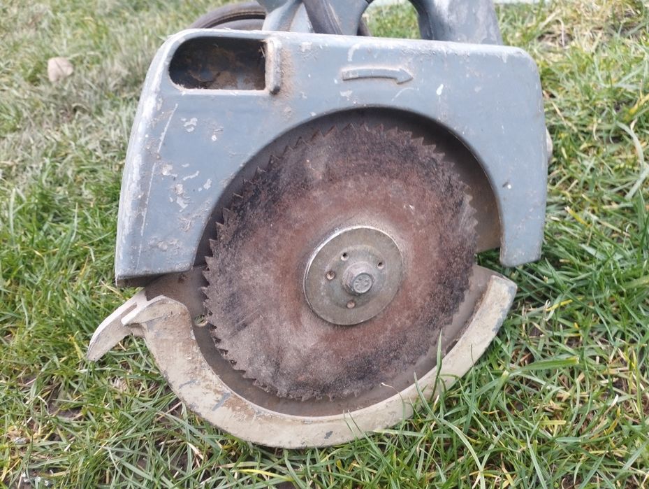 Пила паркетна...