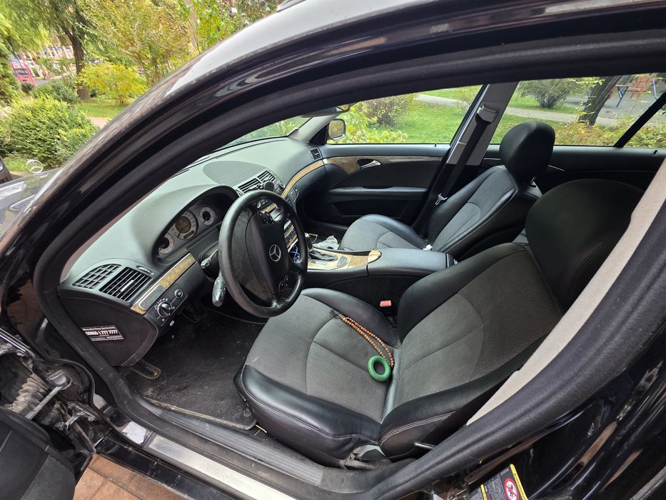 Продам Mercedes-Benz E220 CDI у кузові S211 (рестайлінг)
