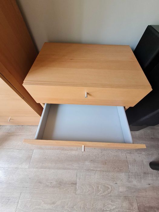 Conjunto Camiseiro + Mesa Cabeceira cor faia