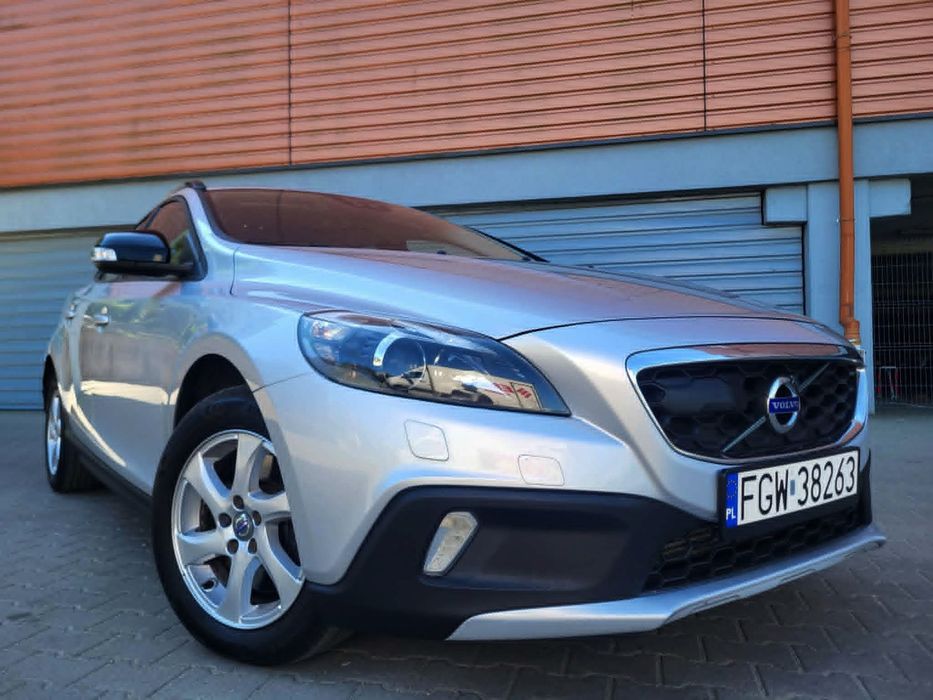 Volvo V40 Cross Country V40 CROSS COUNTRY 2.0D Xenon Radar Navi Skóra Alu Super stan Ks. Serw.