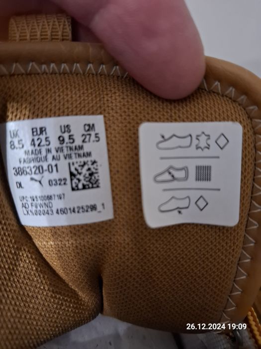 Кросівки зимові Puma, Розмір 43, спортивне взуття.